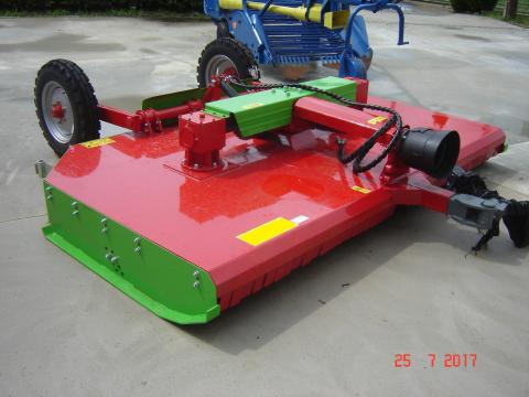 Rg-3 méteres szárzúzó, vontatott MCMS