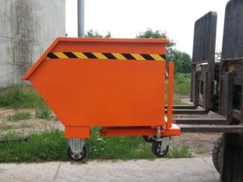 Forgácskihordó konténerkocsi biomassza mozgatáshoz, rakodáshoz