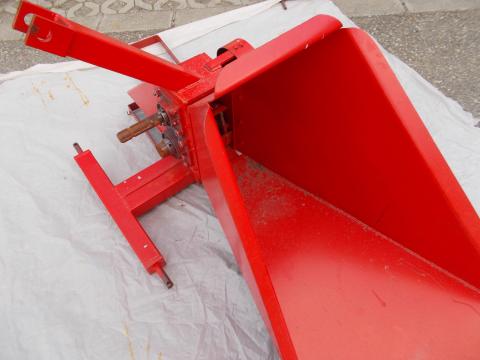 kéttengelyes ágaprító ágdaráló gallyaprító gallydaráló mtz t25 zetor nagyobb traktorokhoz kéttengelyes ágaprító ágdaráló gallyaprító gallydaráló mtz t25 zetor nagyobb traktorokhoz