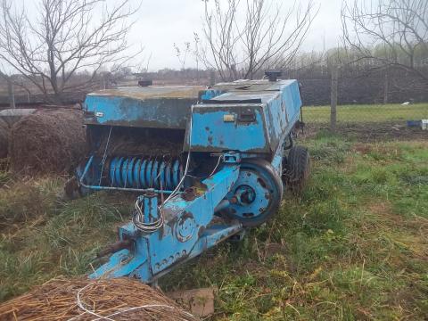 Fortshritt k453-as bálázó kockabálázó eladó