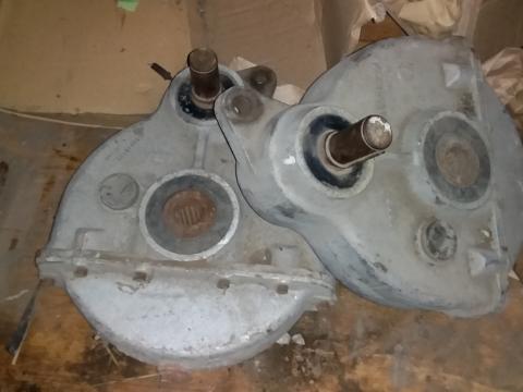 Szőlőkifújó hajtásházak 2db Szőlőkifújó hajtásházak 2db