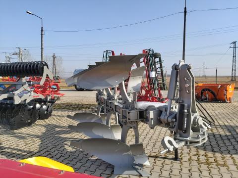 ERMO Evolution 123 függesztett váltvaforgató eke ERMO Evolution 123 függesztett váltvaforgató eke