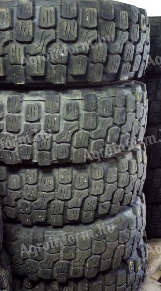 14.5 R20 Semperit Gigant használt teherautógumik pótkocsigumik 14.5 20 14, 5r20 14.5r20 365 80R20 16/70-20