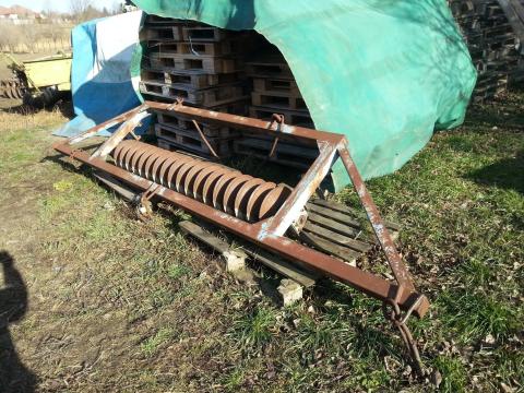 Gyűrűs henger, hengerváz, váz, keret, IH csapágyas hengerhez eladó Gyűrűs henger, hengerváz, váz, keret, IH csapágyas hengerhez eladó