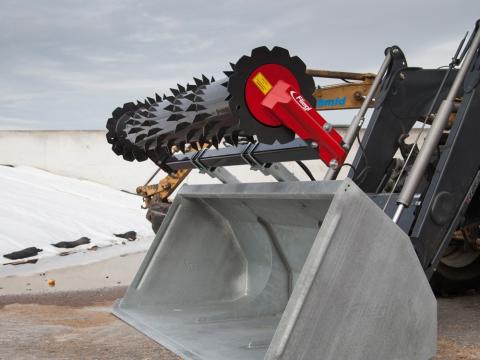 Fliegl silómaró henger Fliegl silómaró henger