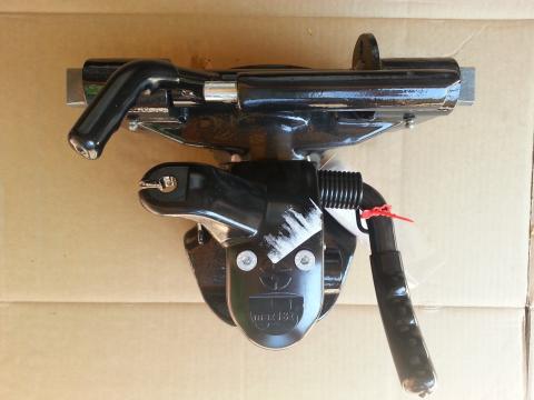 CNH-New Holland automata vonófej (SAUERMANN HS1710-3KUD) eladó CNH-New Holland automata vonófej (SAUERMANN HS1710-3KUD) eladó