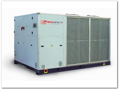 ENOVENETA TB-1202-PC 248 500 kcal/h (289 kW) típusú kompakt léghűtéses hűtő-fűtő aggregát ENOVENETA TB-1202-PC 248 500 kcal/h (289 kW) típusú kompakt léghűtéses hűtő-fűtő aggregát