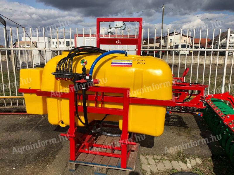 Szántóföldi permetezőgép 800 l / 15 m
