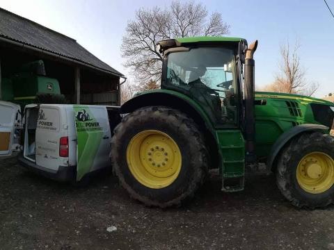 John Deere traktorok motoroptimalizálása John Deere traktorok motoroptimalizálása
