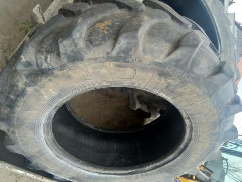 Belsina 360/70R24 használt gumiabroncs Mtz-re Belsina 360/70R24 használt gumiabroncs Mtz-re