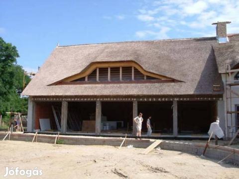 Nádtető készítés,  javítás Nádtető készítés,  javítás