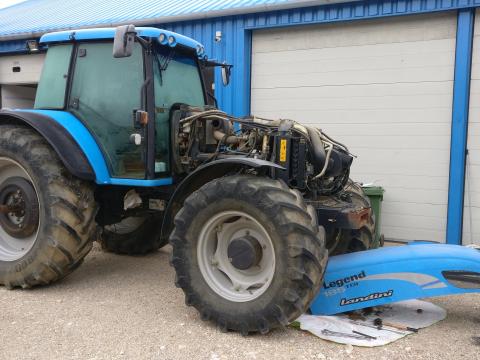 Landini Legend 185 TDI BONTOTT ALKATRÉSZ Landini Legend 185 TDI BONTOTT ALKATRÉSZ