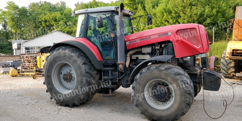 Massey Ferguson 8280 BONTOTT ALKATRÉSZ