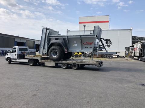 Kecskemét! MTZ,  Zetor,  Pótkocsi,  Eke,  Tárcsa,  Gépszállítás akár visz fuvarban is Kecskemét! MTZ,  Zetor,  Pótkocsi,  Eke,  Tárcsa,  Gépszállítás akár visz fuvarban is