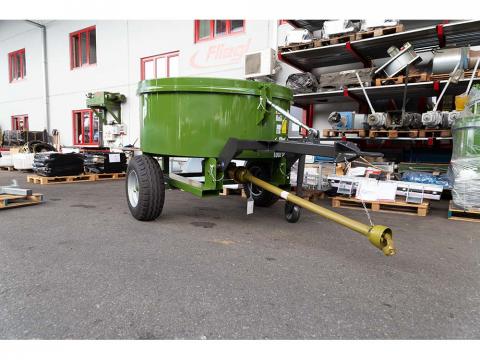 Fliegl Garant 1002 SS betonkeverő Fliegl Garant 1002 SS betonkeverő