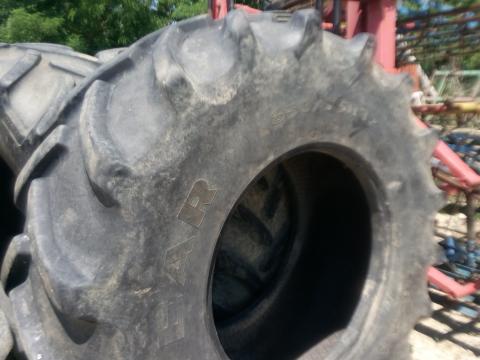 Gumi 650/75 R 32 méretű Gumi 650/75 R 32 méretű