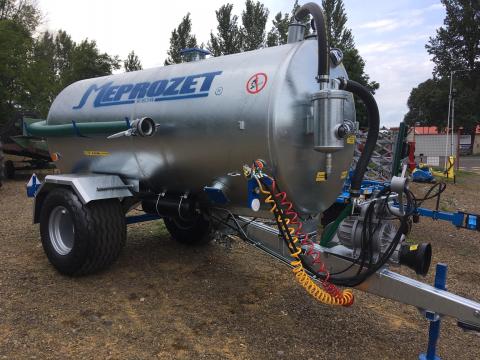 Meprozet PN 50 tartálykocsi – gyors szállítás, műszaki vizsgáztatás, teljes ügyintézés