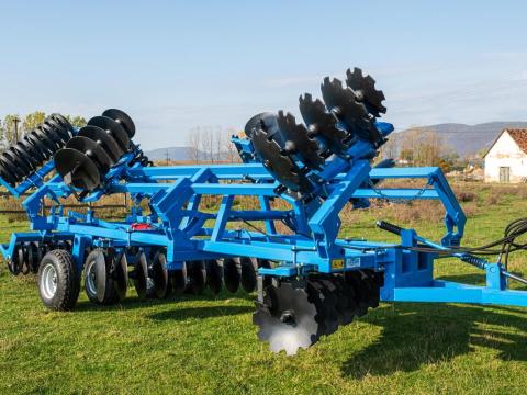 Extra erős 4,4 m-es tárcsa ékgyűrűvel (videóval) Extra erős 4,4 m-es tárcsa ékgyűrűvel (videóval)