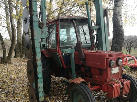 Metsző gép, síkfalmetsző – Gyümölcsösök gépi metszése