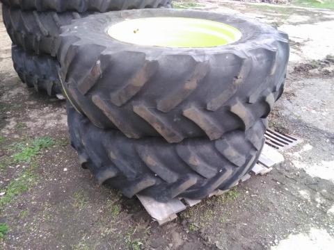 John Deere 15x30 állítható felni,  főkerék,  ápolókerék 420/85R30