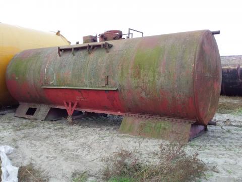 Acél 25m3 lábonálló nitrosolra, pótkocsira Acél 25m3 lábonálló nitrosolra, pótkocsira