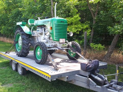 Autómentés,  trélerezés,  gép szállítás Tatabánya Autómentés,  trélerezés,  gép szállítás Tatabánya