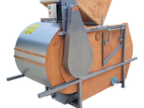 BERÉNYI S-800 magtisztító gépek vetőmagok,  biotermékek elő és utó tisztítására BERÉNYI S-800 magtisztító gépek vetőmagok,  biotermékek elő és utó tisztítására