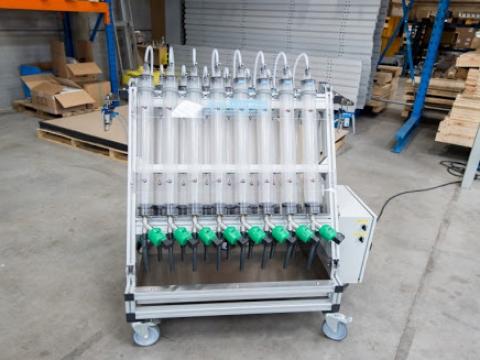 AAMS-SALVARANI Elektronikus fúvókavizsgáló 16 mérőhengerrel