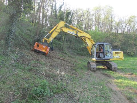 Berti EXF MD/SB hidraulikus zúzó - bozótirtáshoz Berti EXF MD/SB hidraulikus zúzó - bozótirtáshoz