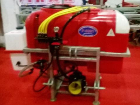 400-600-800 l szántóföldi permetezők,  MGI minősítéssel kedvező áron!Házhoz szállítással 400-600-800 l szántóföldi permetezők,  MGI minősítéssel kedvező áron!Házhoz szállítással