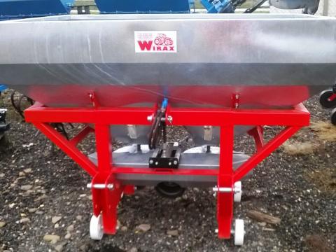 Wirax - 600-800-1000-1200 L horganyzott,  kéttárcsás,  hidraulikus műtrágyaszórók kedvező ár Wirax - 600-800-1000-1200 L horganyzott,  kéttárcsás,  hidraulikus műtrágyaszórók kedvező ár
