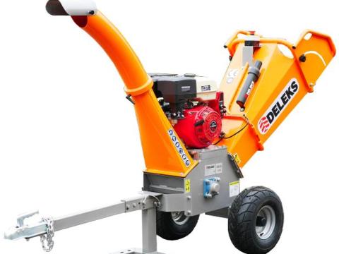 DELEKS DK-800 LF sajátmotoros ágaprító 15 LE motorral