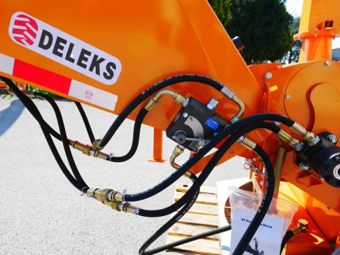 Deleks típusú gépek kedvező áron Deleks típusú gépek kedvező áron