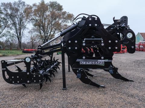 Terminator 5 késes, 65 cm mélység, 2,5 m – Talajlazító eladó Terminator 5 késes, 65 cm mélység, 2,5 m – Talajlazító eladó