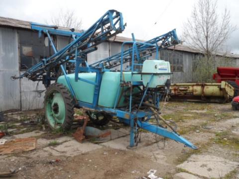 Berthoud Alba 2200 vontatott permetezo Berthoud Alba 2200 vontatott permetezo