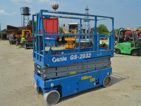Genie GS-2032 ollos emelo Genie GS-2032 ollos emelo
