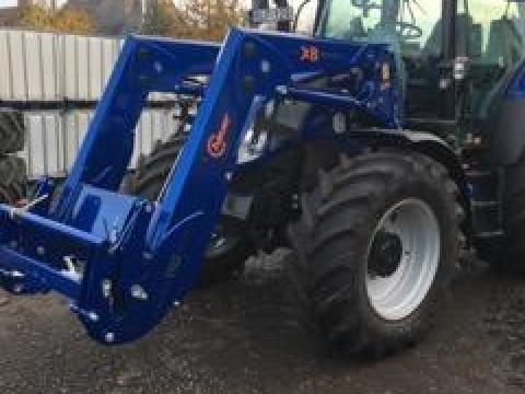 New Holland traktorra homlokrakodó AKCIÓ New Holland traktorra homlokrakodó AKCIÓ