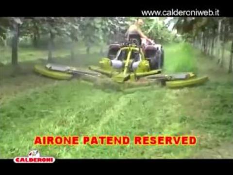 Calderoni Airone nagy munkaszélességű sor és soralj kasza önterülő talajkövető rendszerrel Calderoni Airone nagy munkaszélességű sor és soralj kasza önterülő talajkövető rendszerrel