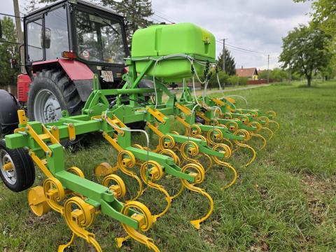 Sorközművelő,  kultivátor folyékony műtrágya,  lombtrágya kijuttatással Sorközművelő,  kultivátor folyékony műtrágya,  lombtrágya kijuttatással