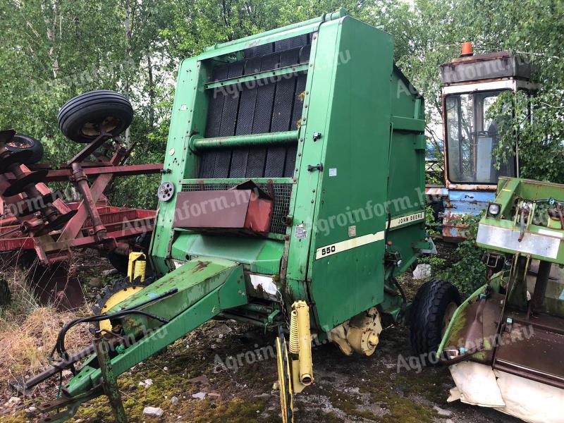 John Deere 550 korbalazo