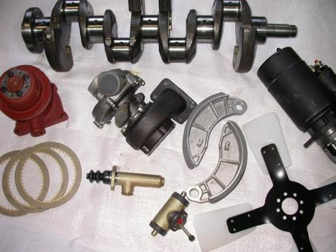 Traktor alkatrészek (Zetor, MTZ, McCormick, Solis, Rába) Traktor alkatrészek (Zetor, MTZ, McCormick, Solis, Rába)