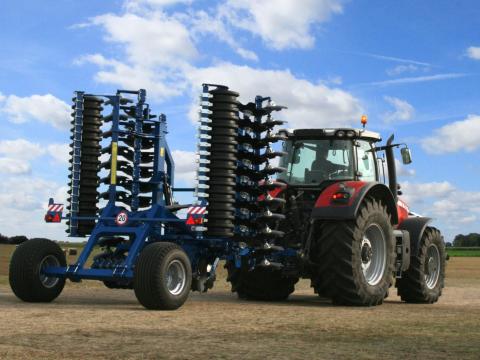 ROLMAKO U-693 3m vontatott rövidtárcsa KÉSZLET AKCIÓ ROLMAKO U-693 3m vontatott rövidtárcsa KÉSZLET AKCIÓ