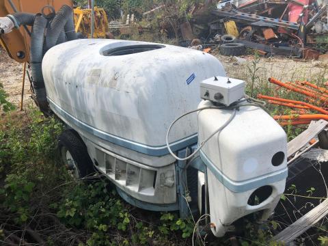 TTZ Thomas 800 vontatott permetezo TTZ Thomas 800 vontatott permetezo