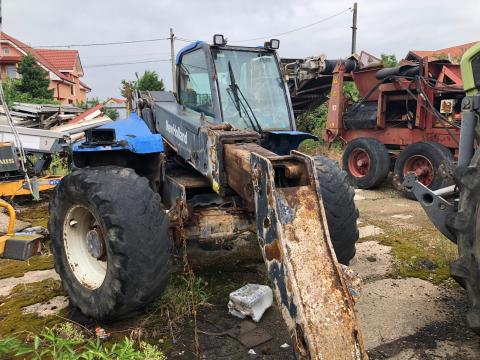 New Holland LM 435-410 teleszkopos rakodo-Bontasra New Holland LM 435-410 teleszkopos rakodo-Bontasra