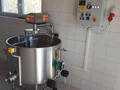 Tej pasztörizáló gép,  sajtkád Tej pasztörizáló gép,  sajtkád
