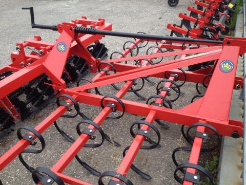 Kombinátor 2.4 Apollo+ 2 sor törőhengerrel Kombinátor 2.4 Apollo+ 2 sor törőhengerrel