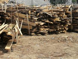 Konyhakész, műszárított akác szélldeszka