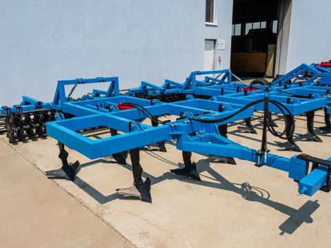 Grubber hullámos tárcsasorral (2,8 m) – magyar gyártású talajművelő gép