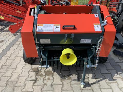 Mini körbálázó japán kis traktorhoz 850 Mini körbálázó japán kis traktorhoz 850