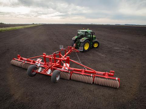 RENDKÍVÜLI AKCIÓ! Güttler PW 820-6 ASL Master henger + FlatSpring talajsimító RENDKÍVÜLI AKCIÓ! Güttler PW 820-6 ASL Master henger + FlatSpring talajsimító